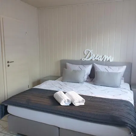 Scholz & Scholz Gbr Zimmervermietung