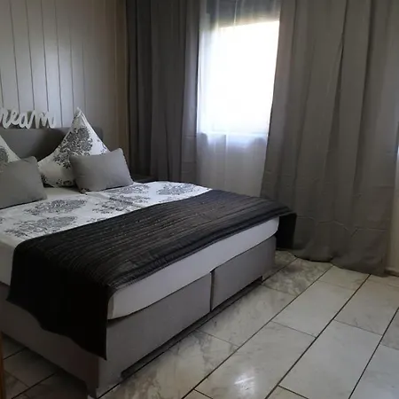 Pensjonat Scholz & Scholz Gbr Zimmervermietung Hoyerswerda